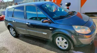 Renault Grand Scenic 2005