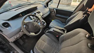 Renault Grand Scenic 2005