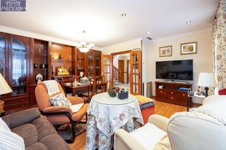 Chalet en venta en Cervantes en Granada