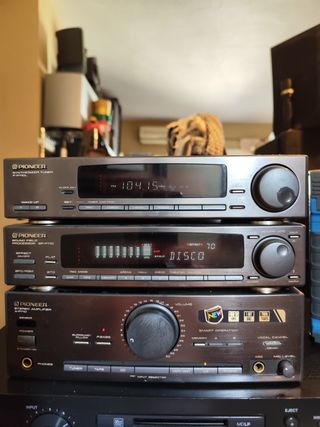 Pioneer A-P710 equipo