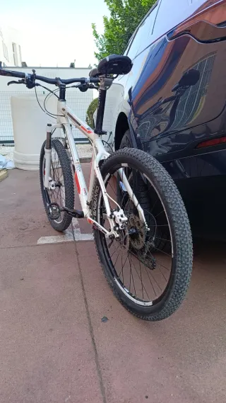 Bicicleta MTB 26 Trek
