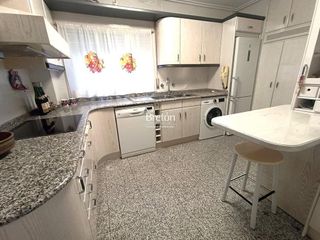 Piso en venta en Paseo Sagasta en Zaragoza