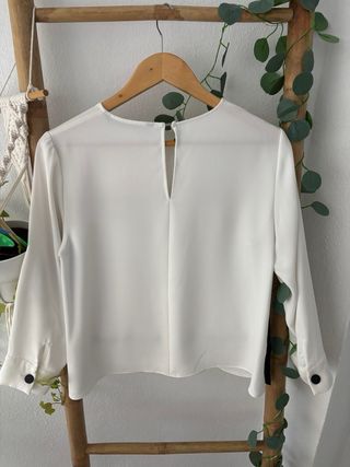 Blusa Zara Mujer Blanca y Negra