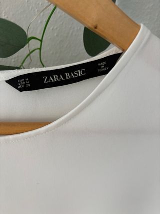 Blusa Zara Mujer Blanca y Negra