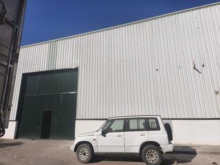 Nave industrial en venta en Valencina de la Concepción