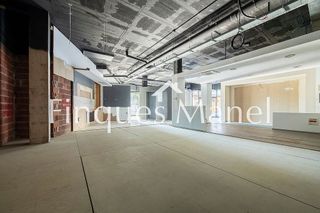 Local comercial en venta en Eixample Sud – Migdia en Girona