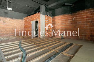 Local comercial en venta en Eixample Sud – Migdia en Girona