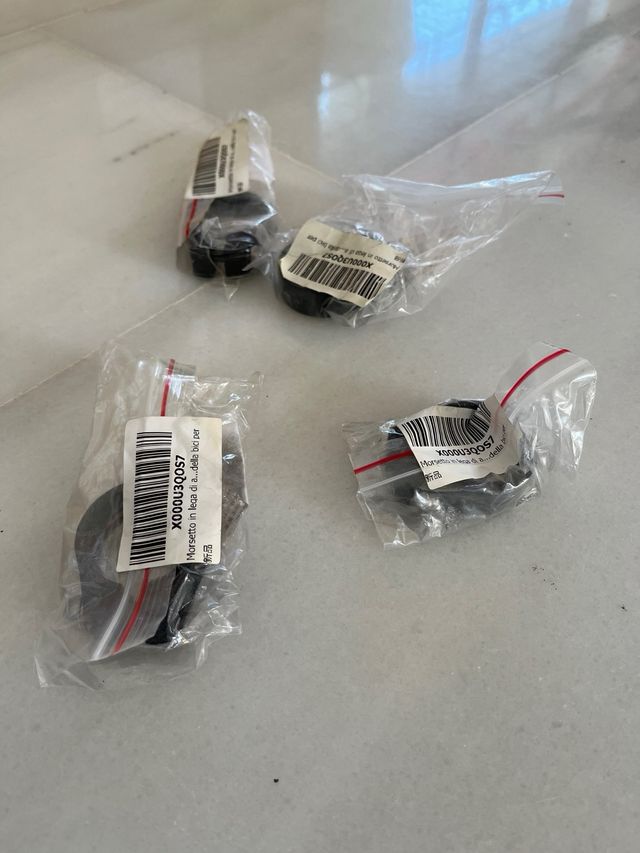 Abrazaderas metalicas negras