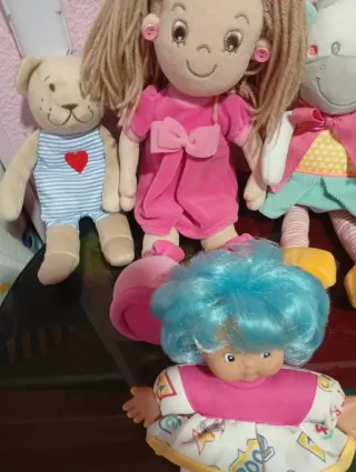 Lote 4 muñecas niña peluche