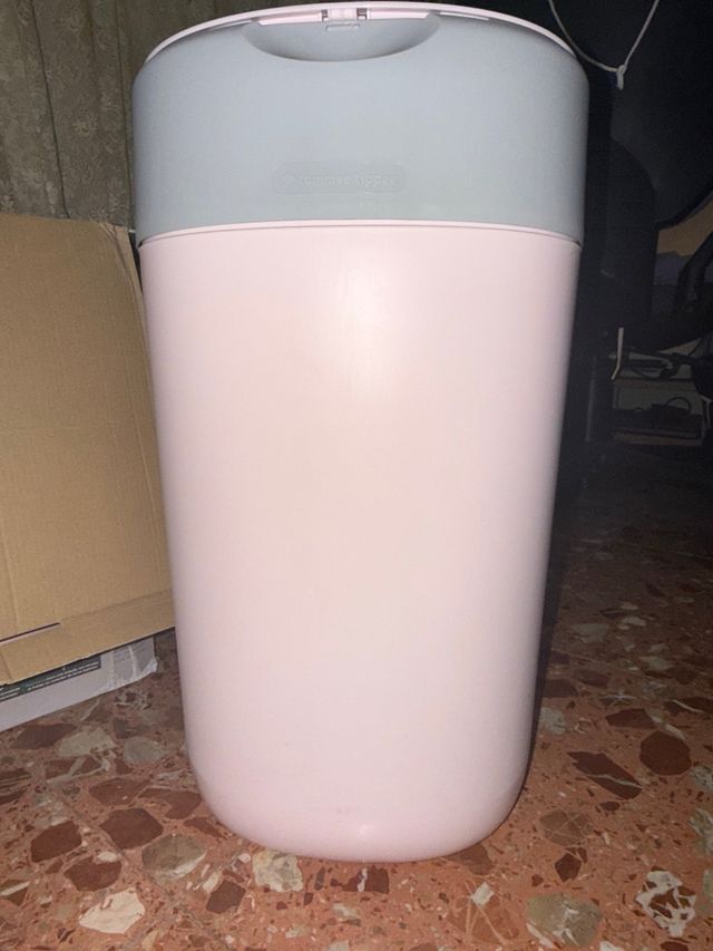 Papelera Tommee Tippee Rosa y Gris