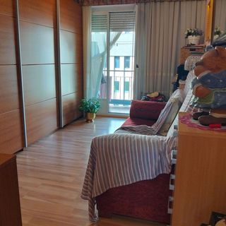 Piso en venta en Universidad - Los Lirios en Logroño