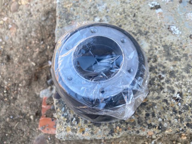 Piña volante Mercedes 190