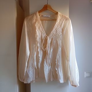 Blusa boho Mango beige tejido arrugado