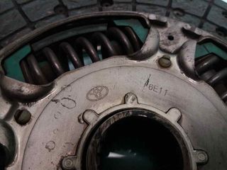 KIT EMBRAGUE TOYOTA LAND CRUISER (J10)