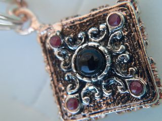 Set gioielli oro rosa bizantini con rubini 