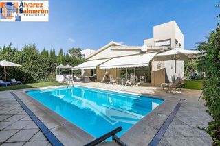 Chalet en venta en Residencial Triana - Barrio Alto en Gabias (Las)