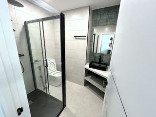 Local comercial en venta en Carlos Haya en Málaga
