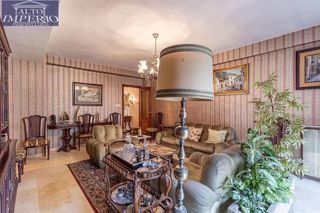 Piso en venta en Camino de Ronda - Rosaleda en Granada