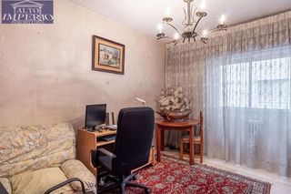Piso en venta en Camino de Ronda - Rosaleda en Granada