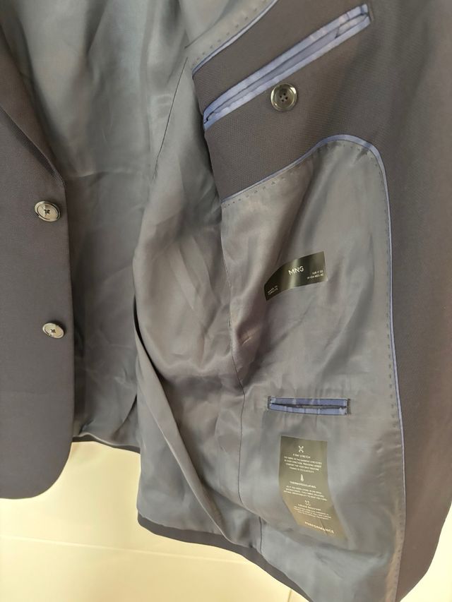 Americana Mango Performance Talla 50 Negra