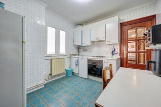 Piso en venta en Azpilagaña en Pamplona