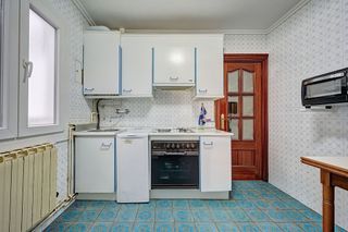 Piso en venta en Azpilagaña en Pamplona
