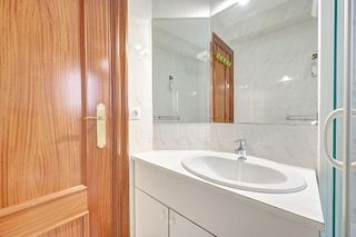 Piso en venta en Azpilagaña en Pamplona