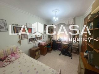 Chalet en venta en Centro - Doña Mercedes en Dos Hermanas
