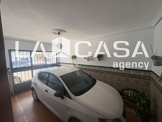 Chalet en venta en Centro - Doña Mercedes en Dos Hermanas