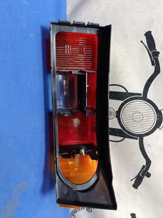 Piloto trasero derecho Seat Fura