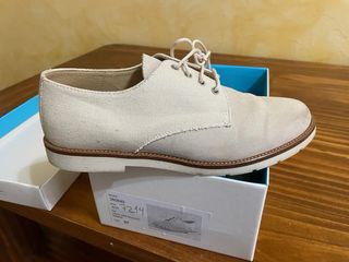 Zapatos niño comunión beige