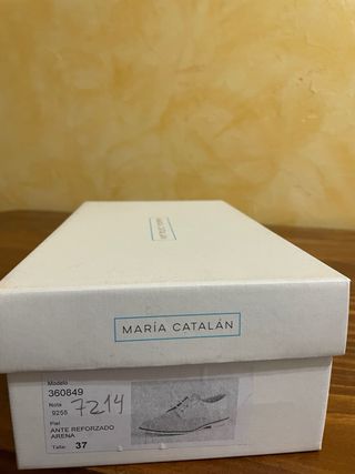 Zapatos niño comunión beige