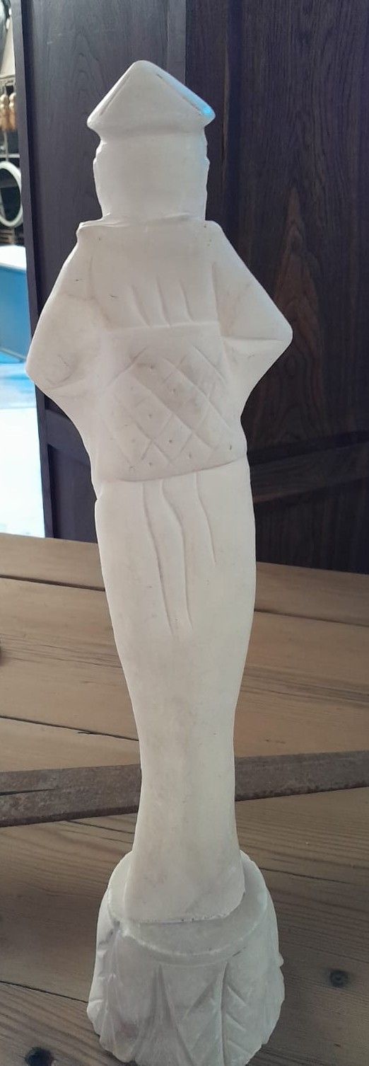 Escultura de alabastro figura oriental