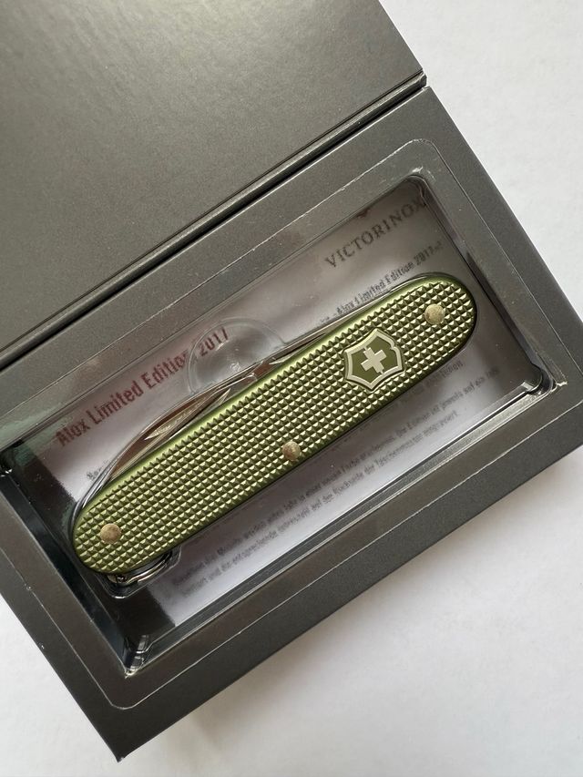 Victorinox Pioneer Alox Edición Limitada 2017