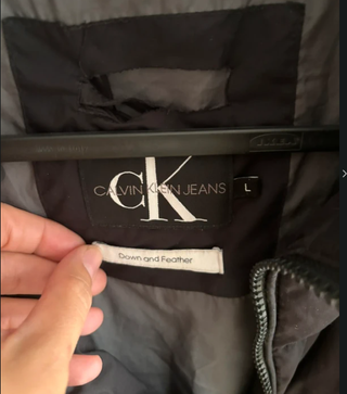 Chaqueta plumífero Calvin Klein negra