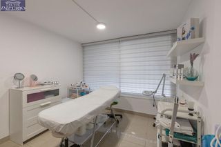 Local comercial en venta en Cúllar Vega
