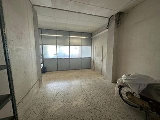 Local comercial en venta en Ctra. Santpedor - Bases de Manresa en Manresa