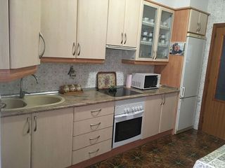 Chalet en alquiler en Consuegra
