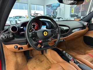 FERRARI F8 TRIBUTO 720CV