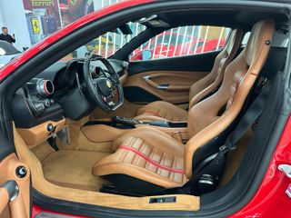 FERRARI F8 TRIBUTO 720CV