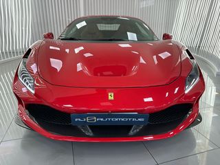 FERRARI F8 TRIBUTO 720CV