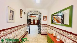Casa adosada en venta en Herencia