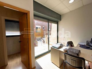 Edificio en venta en Gràcia en Sabadell