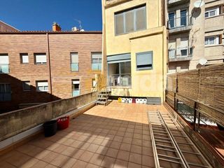 Edificio en venta en Gràcia en Sabadell
