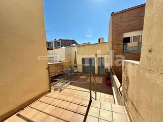 Edificio en venta en Gràcia en Sabadell