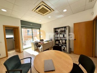 Edificio en venta en Gràcia en Sabadell