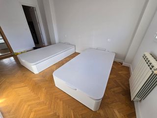 Camas: base tapizada, canapes y colchones. NUEVOS