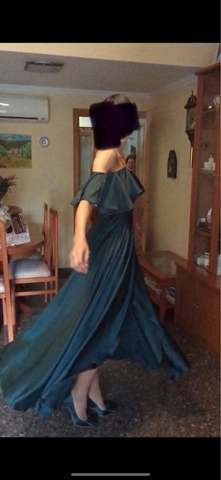 Vestido de fiesta verde esmeralda ( tengo zapato)
