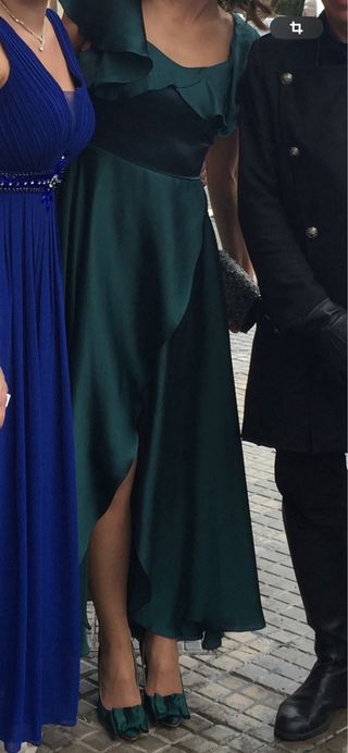 Vestido de fiesta verde esmeralda ( tengo zapato)