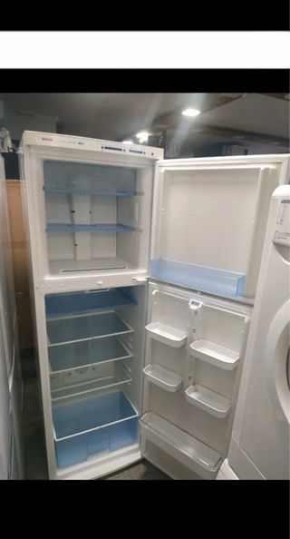 Nevera Bosch 1.85x60 No Frost 2 Puertas